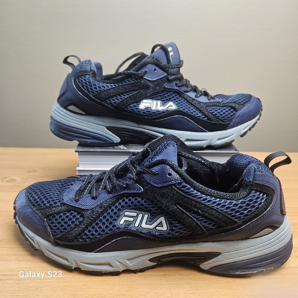 Men's FILA Windshift 15 Running Shoes, Size 10, Style 1HR18055-409 Navy/Gray